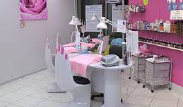 Beauty salon